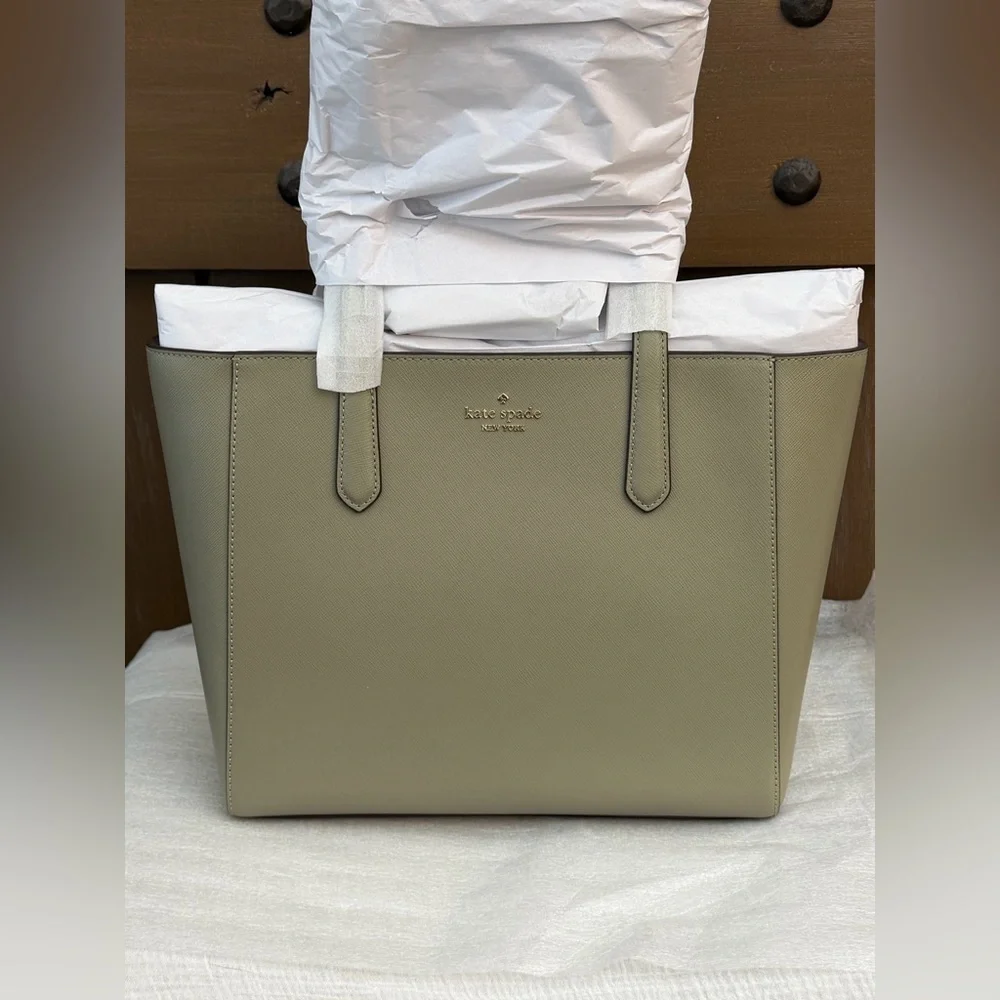 Kate Spade Staci, Medium Tote in Oyster‎ NEW in packaging